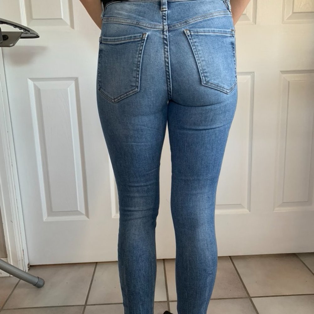 Free People Button Front Jean mid-rise with frayed - Picture 4 of 4